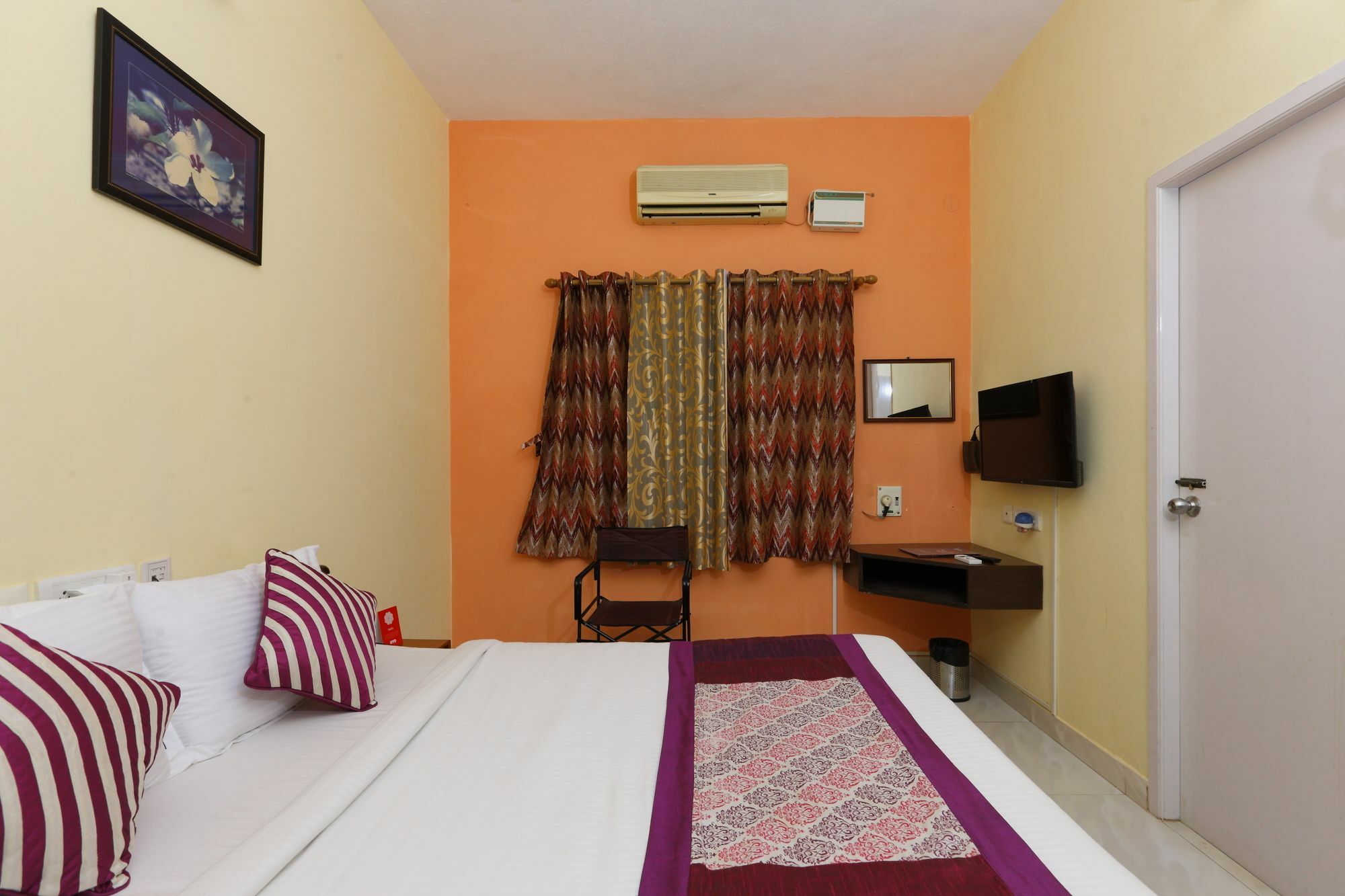 Hotel O Infosys Thoraipakkam Ченай Екстериор снимка
